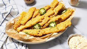 Homemade spicy cheese straws recipe