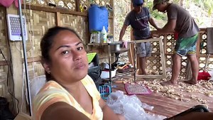 40K views · 893 reactions | Assemble Tayo ng Office Chair for House of MK FOR only 799 ikaw na Mag Build :) Bahay Kubo #MiaKaloka #miakalokailocana #fyp #fypシ゚viral | Mia Kaloka Ilocana | Facebook