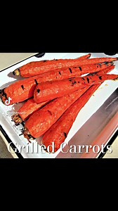 Grilled carrots are the perfect simple side to any bbq. They are absolutely delicious ❤️ #summerrecipes #recipes #homemade #delicious #easyrecipe #theloulougirls #familydinner #bestrecipes #bbqfood #sidedishrecipe #grilledcarrots #veggies | Lou Lou Girls