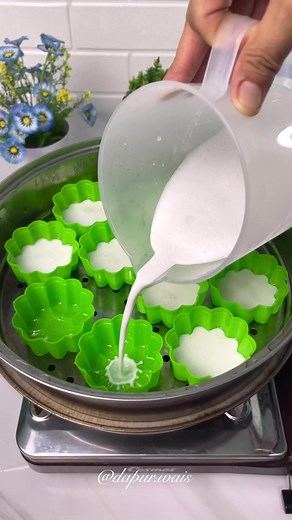 43K views · 336 reactions | Kue basah tradisional mudah dan enak #kuebasah #kuetradisional #jajananpasar #resepkue #idejualan #cemilan #resepmudah #resepsimple | Siska Desiyanti | Facebook