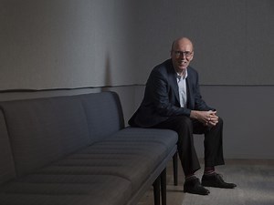 Billionaire Stephen Smith haggled Home Capital price down as rates rose