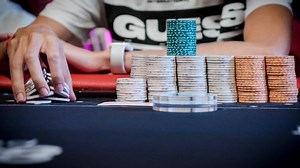 Poker for Dummies - Tips and Strategies for Beginner Players!