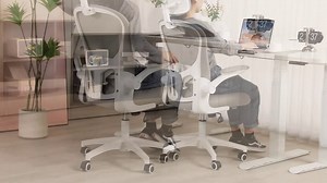 Vinsetto Ergonomic Mesh Office Chair 921-688V01BK Feature Demonstration