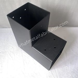 [Hot Item] Heavy-Duty Metal Fence Deck Post Base Black Powder Coating Bracket