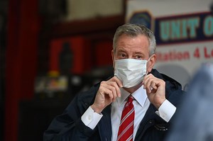 NYC Mayor Bill de Blasio Heckled, Booed At George Floyd Memorial In Brooklyn