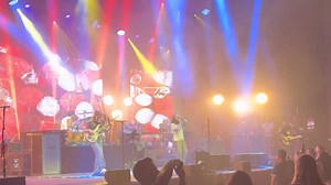 @incubusofficial ~ Come together Live @yaamava (05-11-2023) #incubus #brandonboyd #mikeeinziger #josepasillas #djkilmore #nicolerow #cometogether #thebeatles 🎥 cflo530 | Brandon Boyd, the best