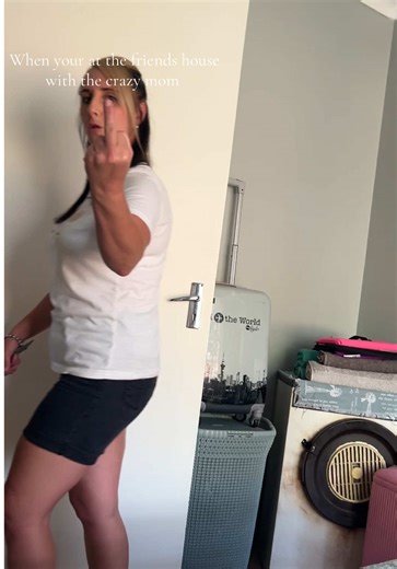 Crazy Mom Sleepover Adventures