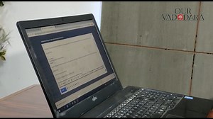 Currently, Vice Chancellor Vijaykumar Srivastava has become the mentor of the Ph.D. in Environmental Science from the Faculty of Science to which Syndicate member Kapil Joshi protested against the appointment overnight. He said that the basic criteria is to have a permanent professor position in the university, then only they can become a mentor of Ph.D. હાલમાં કુલપતિ વિજયકુમાર શ્રીવાસ્તવ આવતાવેત જ ફેકલ્ટી ઓફ સાયન્શ ના એનવાયરમેન્ટલ સાયન્શ ના પીએચડી ના માર્ગદર્શ્ક બની ગયા. રાતોરાત નિમાઈ ગયા તેનો 