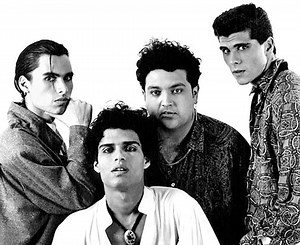 41 reactions · 12 shares | Un video exclusivo del programa Mirando la Música del año 1991.... Arena Hash promocionando su tema MATERIALISMO SEXUAL | 헔ʀᴇɴᴀ 헛ᴀsʜ | Facebook