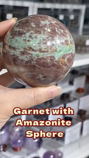 Mini Restock! Garnet with Amazonite spheres 😉 Garnet is believed to promote passion, confidence, and motivation, whilst amazonite is associated with emotional balance, mental clarity, and calming the mind. This combination is beneficial for boosting overall energy, self-esteem, and emotional stability. Positive Energy Flow Together, they can create a balanced flow of energy, fostering a sense of optimism and vitality. Self-Love and Relationships: Garnet's passion combined with amazonite's emoti