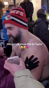 775K views · 5.2K reactions |  Girl Dad  Jason Kelce wanted to make sure Taylor Swift could see this little #Swiftie sign 凉 is everything!! #ChiefsKingdom #Chiefs #BillsvsChiefs #BillsMafia #Playoffs #newheights | Epic Sports | Facebook