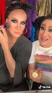 Wendy Guevara Kimberly Irene LAS MAMÁS SON LAS HIJAS ‼️ Keeeeeeeeeeeee 🤣🤣🤣🤣 #SOYPARIS #lamamonaprincipal #BAILENMAMONAS #EJERCITOMAMON 🦋🦋🦋 | Paris Elegance y sus locuras