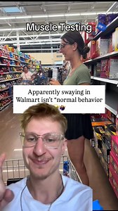 Muscle Testing is a fascinating almond mom behavior #greenscreen #greenscreenvideo | The Nutrition Narc