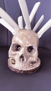 Skull Knife Holder for Kitchen Storage Skeleton Head Knife Block Holder Horror Skull Halloween Decor Knife Storage Small Knife Block Knife Rack Halloween Table Decor Scary Party Storage Rack (5.9IN)