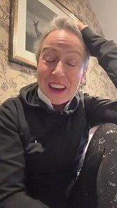 39K views · 819 reactions | Three out of the five radiotherapy sessions are now done and so far, so good. Other than a really red, sore boob, I’ve had no side effects so I’m taking that as a win. Two more sessions to go and the hopefully that’s the end of this particular journey! #radiotherapy #breastcancer #cancer #breastcancerawarenessmonth #over50 | Awomancalledgeorge | Facebook