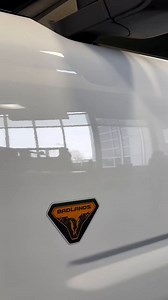 🚙 The Ford Bronco Sport Badlands is built for those who crave adventure and versatility! 🏞️ 🔥 Top Features: Terrain Management System with 7 GOAT modes (Goes Over Any Terrain) – Whether it’s mud, sand, or snow, the Bronco Sport Badlands is ready to conquer it all. Advanced 4x4 with Twin-Clutch Rear Drive Unit – Providing maximum off-road capability so you can explore with confidence. Off-Road Tuned Suspension – Comfort meets performance, allowing you to enjoy the smoothest ride no matter how 