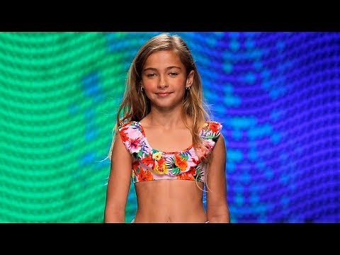 ❤'Banana Moon' children's fashion show at Gran Canaria Swimwear Week💛 💥MORE VIDEOS in the descrip...