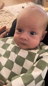 137K views · 3.9K reactions | My Christmas present凉 #christmas #christmaseve #baby #babies #family #Love #cute #sweet #mom #moms | Barefoot Motherhood | Facebook