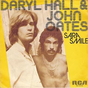 Daryl Hall & John Oates - Sara Smile