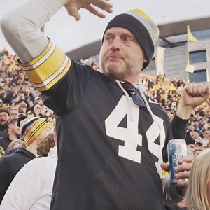 29 reactions | Cue the Chills | Iowa Hawkeyes | Facebook