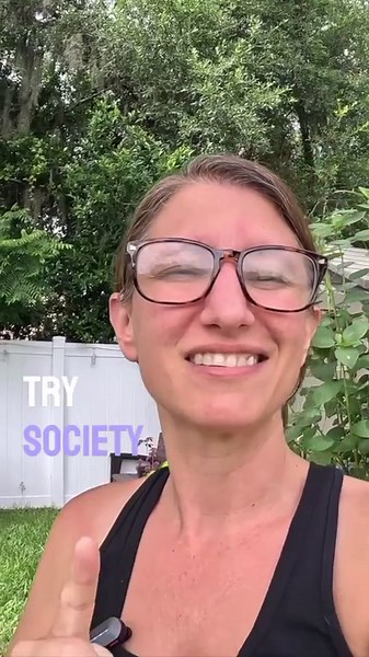 🌱🌴 Say goodbye to traditional garlic struggles in Florida! 🌞🧄 Introducing Society Garlic – the perfect alternative for your sunny garden! 🌿🍃 🌺🍃 This stunning ornamental plant not only brings a touch of elegance to your outdoor space but also delights your taste buds with its strong garlic flavor. 🍝🌿 Society Garlic is a breeze to grow, requiring minimal maintenance while flourishing in our tropical climate. 🏝️🌞 #SocietyGarlic #FloridaGardening #OrnamentalEdibles #TropicalFlavor 🌱🌴 |