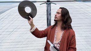 22K views · 2.2K reactions | The new album, Starcatcher, will enter the world this Friday. The Limited Edition Black Ice Translucent Sparkle Vinyl is available for preorder now: gvf.lnk.to/blackice | Greta Van Fleet | Facebook