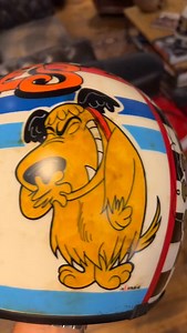 3.7K views · 1.5K reactions | . ⚡️NEW⚡️ Wacky Races Muttley on a 70’s Full face Indy by @ilariamacis #70screw . ⚡️NUOVO⚡️Wacky Races Muttley su casco integrale 70’s Indy .  info@70s.it  +39 3473758368 #70shelmets #customizeyourhead @vespa @harleydavidson @bmwmotorrad @officialtriumph @indianmotorcycle @royalenfield | 70's Helmets | Facebook