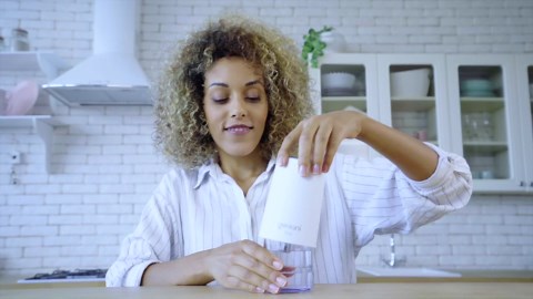 GENIANI Portable Cool Mist Humidifiers for Bedroom & Office - Ultrasonic Humidifier for Home, Baby, Small Room with Auto Shut Off, 250ML Easy to Clean Water Tank