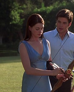 The ~tension~. Who knew archery lessons could be so sexy? _______ Watch Princess Diaries 2: Royal Engagement today at 3:10|2:10c on Freeform | Freeform