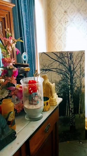 3.4K views · 51 reactions | One of the nicest bedrooms in this abandoned house in Belgium #abandoned #abandonedhouse #abandonedbuilding #urbexworld #urbexandchill | Places_ forgotten | Facebook