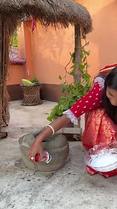 শাশুড়ি মায়ের সঙ্গে ঢেঁকিতে চাল গুঁড়ো করে পিঠে বানালাম মকর সংক্রান্তিতে শাশুড়ি মা পিঠে বানানো শেখালো। | LD-Series