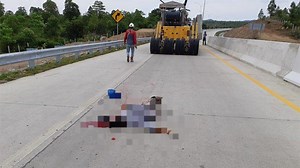 BREAKING NEWS - Tol Aceh Telan Korban Pertama, Pekerja Meninggal Digilas Truk - Serambinews.com