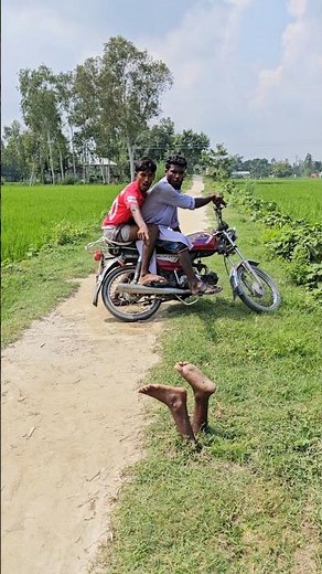 Alas, alas, human feet.80m