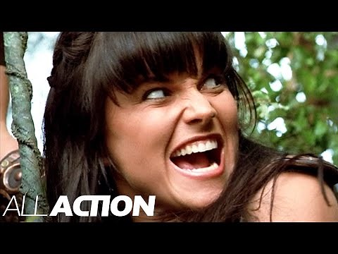 Xena Fights Najara Hanging From Vines | Xena: Warrior Princess | All Action