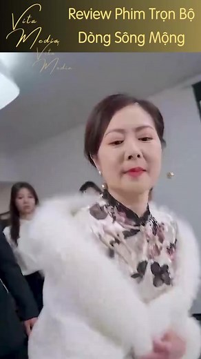 1.4M views · 10K reactions | Cô gái vì đảo hôn mà phải kết hôn ngay với tổng tài sau 1 lần bên nhau - | Hoàng hân review phim | Facebook