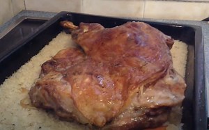 Kako da spremite JAGNJETINU U RERNI ZA USKRS: Recept za pečenje sa hrskavom kožicom, sočno kao ispod SAČA!