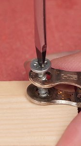 Handy DIY Hanger | Crafty Panda How