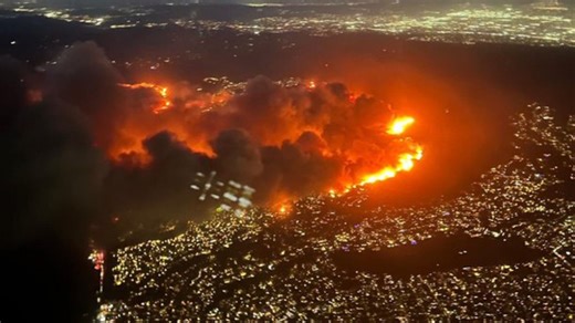 US Palisades wildfire spreads to 3,000 acres in just few hours