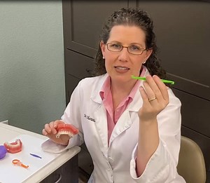 Evaluating Clear Aligner Removal Tools %%page%%