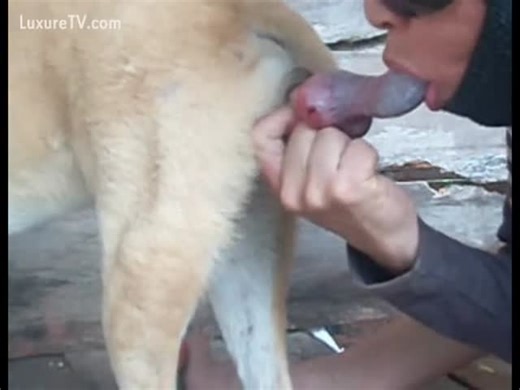 The mouth has knots.