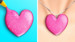 268K views · 2.5K reactions | Epoxy resin and hot glue DIY jewelry: | 5-Minute MAGIC | Facebook