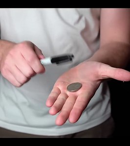 Vanishing coin trick tutorial