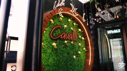 🍽مطعم وكافيه كافالي أشهى المأكولات الغربية والشرقية🧡 نرحب بوجودكم على الدوام💌 للحجز والاستفسار :- 07719808080 07819808080 العنوان:بغداد-الكرادة-شارع النضال-مجاور شركة جيوشيلد📍 #مطعم #cafe #restaurant | مطعم كافالي ـ cavalli Resturant