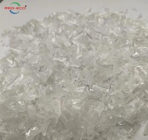 [Hot Item] Customized Plastic Masterbatch 100% Clear Dryer Pet Recycled Flakes