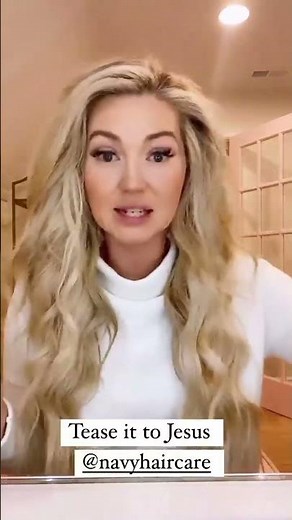 future look Alison Angel