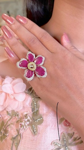 From dainty to bold, @jet_gems ring collection has something for everyone 💍💫 #jetgems #diamonds #jewelry #uncutdiamonds #goldjewellery #trendingreels #trending #fyp #luxuryjewelry #diamondrings #ring #rings #diamondjewelry | Jet Gems Fine Jewellery