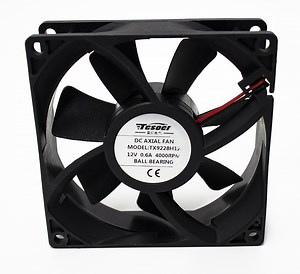 [Hot Item] 92X92X28mm DC Axial Cooling Fan for Thermal Management and Ventilation System