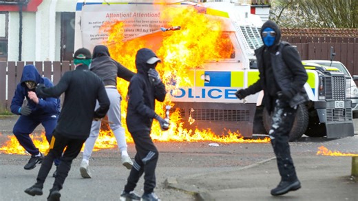 Fire bombs thrown in Londonderry on the eve of Biden's visit to Northern Ireland