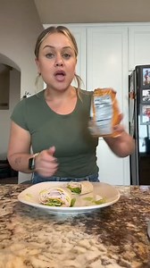 3.8K views · 42 reactions | Do you put chips inside your sandwiches #Foodie #foodtiktok #LearnOnTikTok #lunch #sandwich #asmnsounds #satisfyingvideos #satifying #satisfaction #fyp #reels #adsonreels #viral #reelsfb #OMG | Janelle Rohner | Facebook