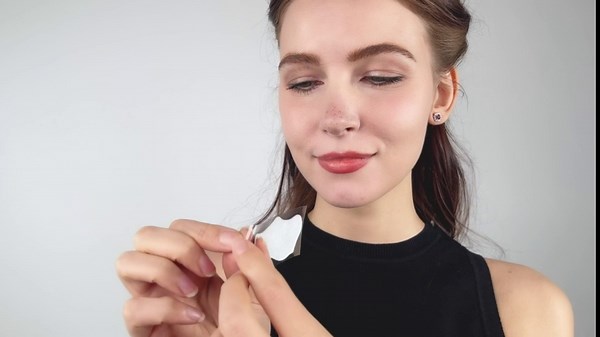 IDUCEN Pore Strips, 80PCS Blackhead Remover Strips, Nose Strip Blackhead Remover, Bamboo Charcoal Pore Deep Cleansing & Minimizing Nose Strip, Suitable for All Skin Type, Men & Women